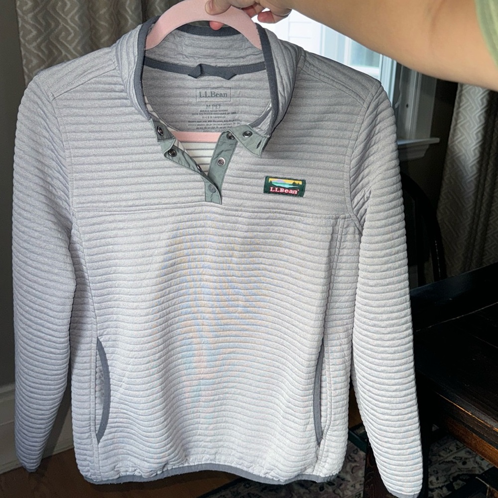 L.L. Bean Airlight Knit Pullover